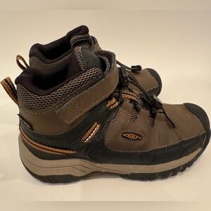 Keen Little Kids' Targhee Waterproof Boot Size 12